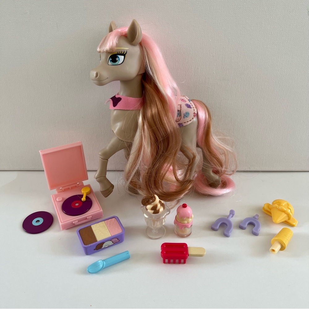 Wild Manes Sundae’s Ice Cream Social COMPLETE Jakks